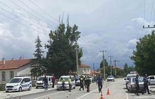 Bisikletiyle giderken silahla vurulan kişi yaralandı