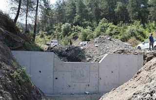 Bozköy Deresi’nde tersip bendi imalatları sürüyor