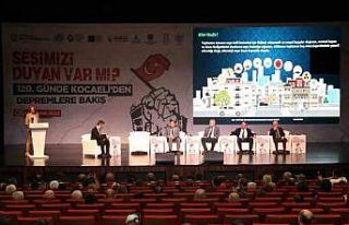Bu panelde deprem gerçeği konuşuldu