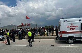 Burdur’da otomobil ile çarpışan elektrikli bisiklet...