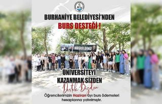 Burhaniye’de üniversitelilerin bursları hesaplarında