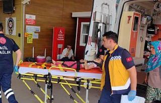 Bursa’da balkondan düşen bebek yaralandı