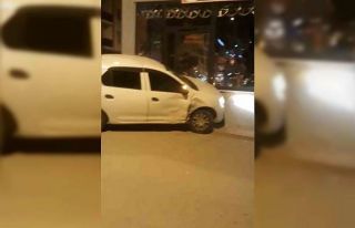 Bursa’da polisten kaçan sürücü iş yerine çarptı,...