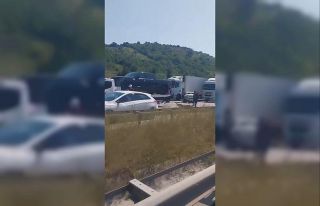 Bursa’da zincirleme kazada 11 araç birbirine girdi