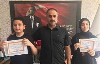 Bursa’daki depremzede öğrencilerin takdir başarısı