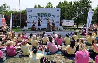 Büyükçekmece’de Dünya Yoga Günü nedeniyle...
