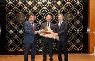 Büyükşehir Belediyesi Genel Sekreteri Noğay’a...