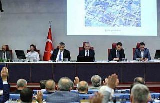 Büyükşehir Meclisi’nden depremde hasar alan Adıyaman...