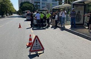 Çarpmamak için ani fren yaptı: 1 yaralı