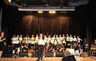 Çocuk Korosu’nun konseri beğeni topladı