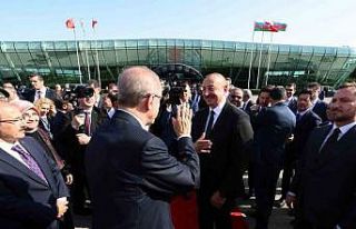 Cumhurbaşkanı Erdoğan, Azerbaycan’dan ayrıldı