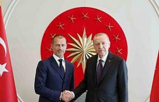 Cumhurbaşkanı Erdoğan UEFA Başkanı Aleksander...
