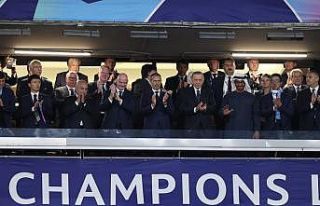 Cumhurbaşkanı Erdoğan’dan Şampiyonlar Ligi şampiyonu...