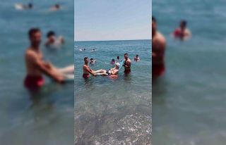 Deniz keyfi engel tanımıyor