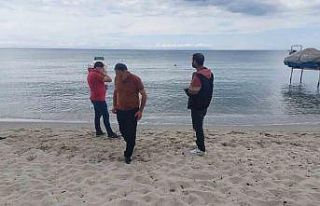 Denize giren gençten 2 gündür haber alınamıyor