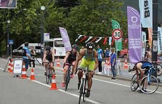 Denizlili Buse, triatlonda Türkiye şampiyonu oldu