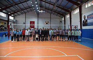 Develi’de voleybol coşkusu