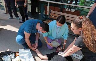 Devlet Hastanesinde gerçeğini aratmayan afet ve...