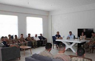 Dicle Kaymakamı Yurdagül’den bayramda şehit kabirleri...