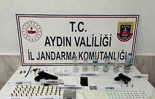 Didim’de jandarmadan uyuşturucu operasyonu