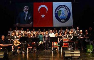 Dillerdeki nağmeler, Salihli’de yankılandı