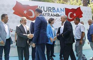 Diyarbakır Valiliğinde bayramlaşma programı düzenlendi