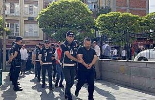 Dolandırıcık yapan şüpheliler adliyeye sevk edildi