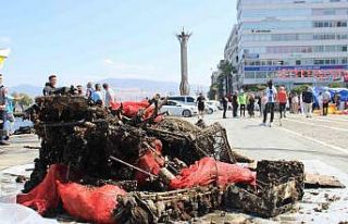 Dünya Çevre Günü İzmir’de deniz temizliği...