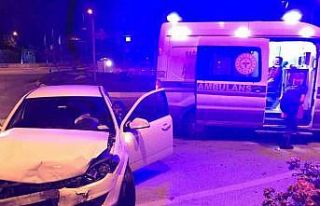 Edirne’de iki otomobilin çarpıştığı kazada...