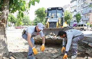 Efeler Belediyesi Yedieylül Mahallesi’nin yollarını...