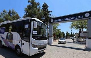 Efeler’de arife günü mezarlıklara ücretsiz araç...