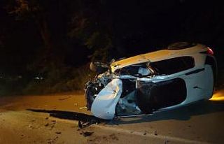 Ehliyetsiz traktör kullanırken kazaya karıştı