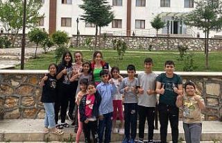 Elazığ’da depremzede çocuklar unutulmuyor