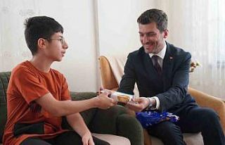 Erbaa Belediye Başkanı Karagöl’den LGS birincisine...