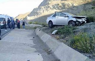 Erzincan’da trafik kazası: 1 ölü, 3 yaralı