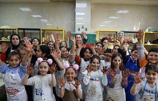 Esenlerli öğrenciler sanatı mesleğe dönüştürdüler