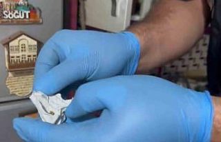 Esrar mutfak dolabından, tabancalar ise tezgahtan...