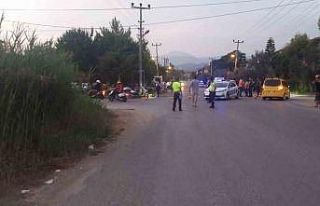 Fethiye’de Minibüs, Motosiklete Çarptı; 1 Kişi...