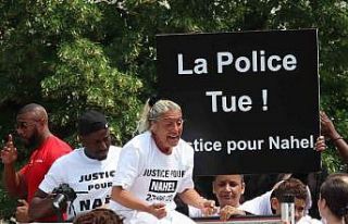 Fransa’da “sessiz yürüyüş” protestosu