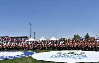 Gaziantep’te başpehlivan Orhan Okulu oldu