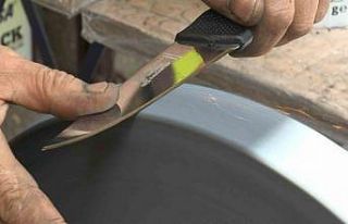 Gaziantep’te bayram öncesi bıçak bileme mesaisi...