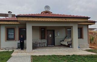 Gaziantep’te depremzedelere 14 akıllı konut ve...