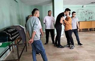 Girdiği gölde boğulmuştu, son yolculuğuna uğurlandı