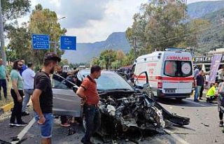 Gökova kavşağında kaza: 6 yaralı