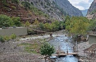 Göksu Şelalesi’ne yaya ulaşımını sağlayan...