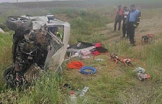 Hafif ticari araç şarampole düştü: 1 ağır yaralı