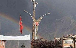 Hakkari’de gökkuşağı güzelliği