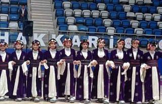 Hakkari’de “Kulüpler Arası Halk Oyunları Yarışması”...