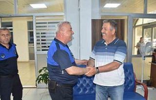 Hayatını kurtaran Kdz. Ereğli zabıtasına tatlıyla...