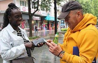 Her gören Afrikalı zannediyor, gerçeği öğrenince...